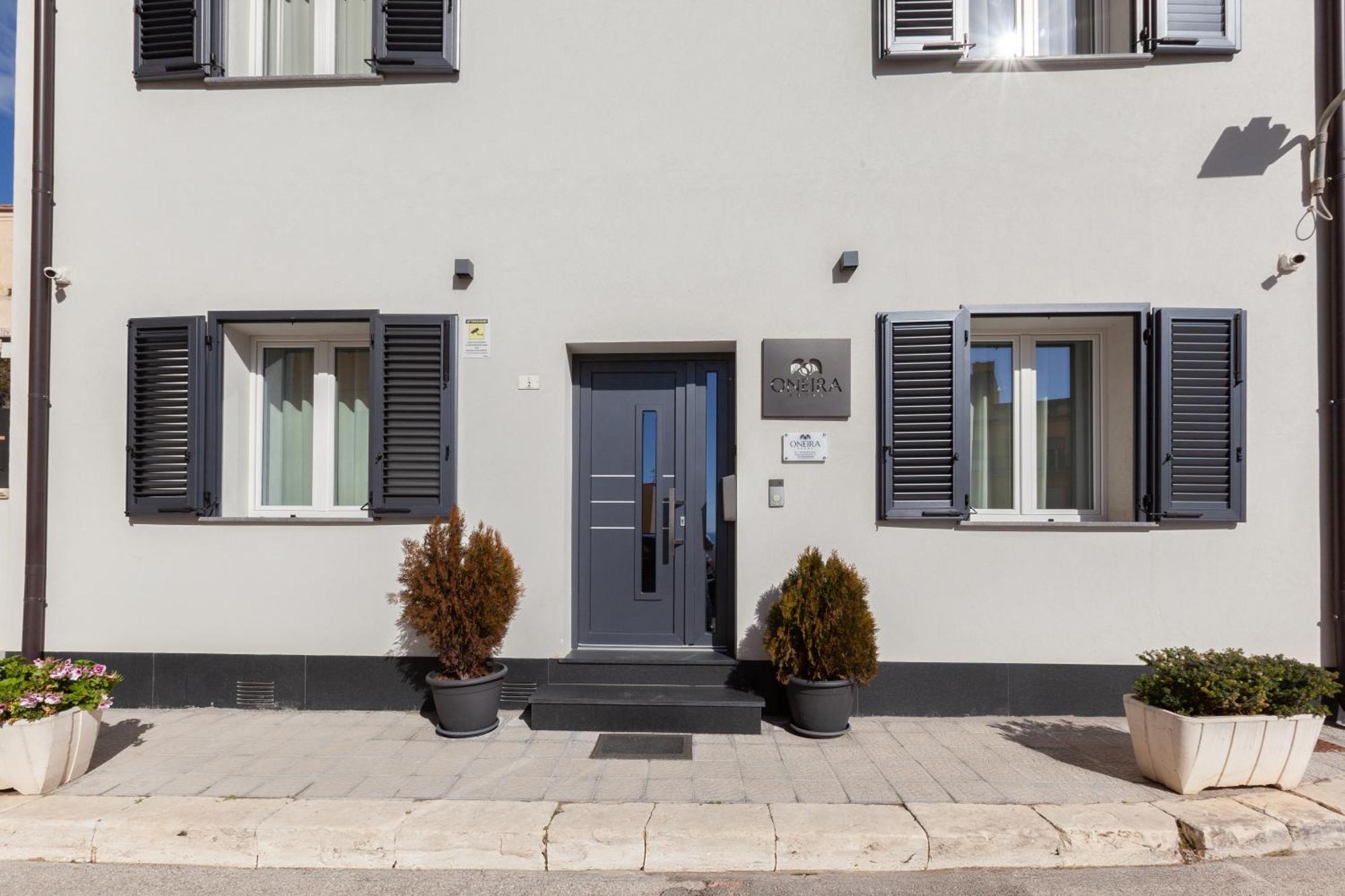 Oneira Rooms Agrigento Buitenkant foto