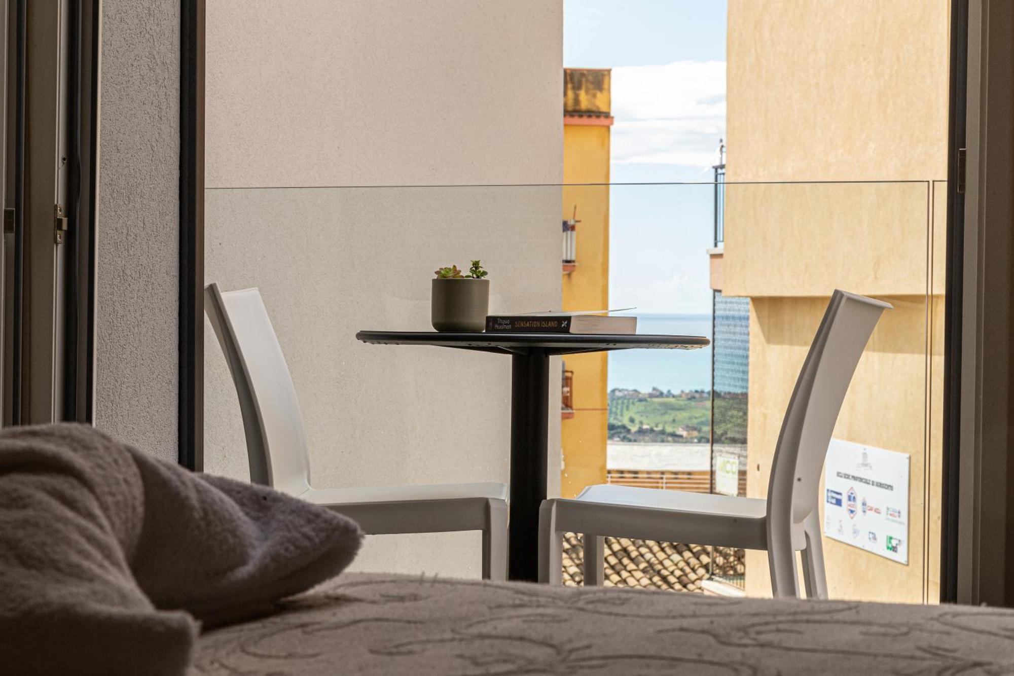 Oneira Rooms Agrigento Buitenkant foto